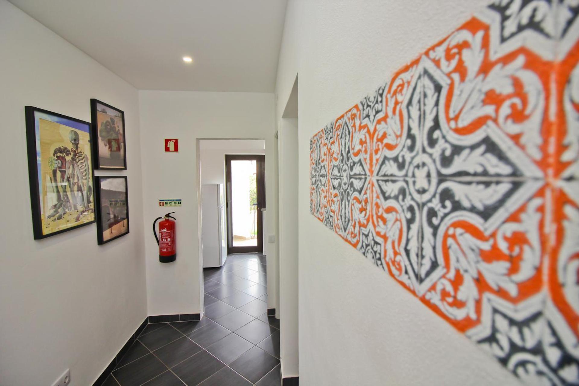 Urban Art ลากอส ภายนอก รูปภาพ