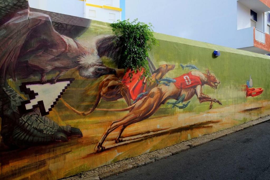 Urban Art ลากอส ภายนอก รูปภาพ