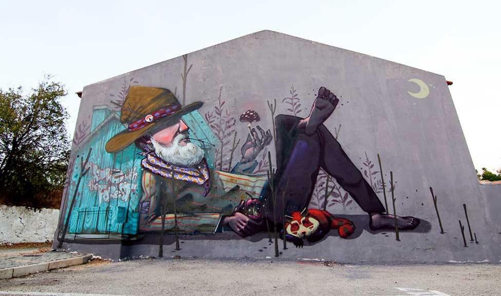 Urban Art ลากอส ภายนอก รูปภาพ